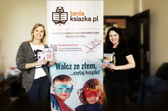 Czytelnictwo spada, obroty księgarni rosną. Jak to możliwe?